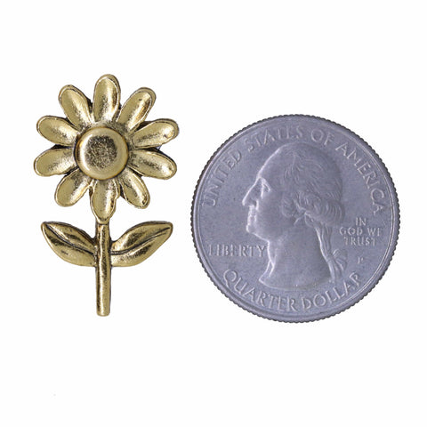 Daisy Gold Lapel Pin