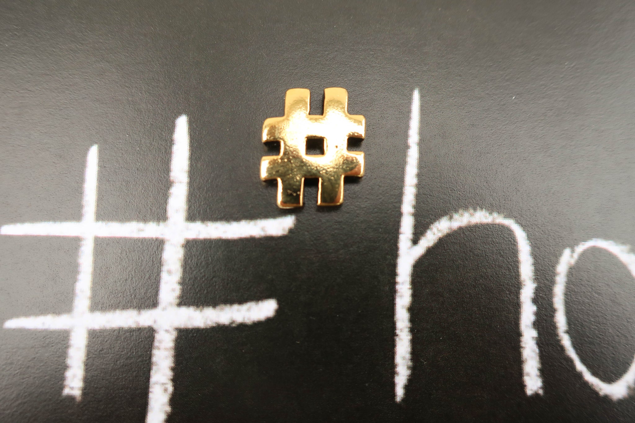 Hashtag Gold Lapel Pin – lapelpinplanet