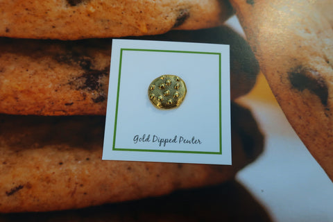 Cookie Gold Lapel Pin