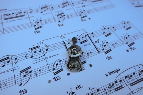 Acoustic Guitar Lapel Pin