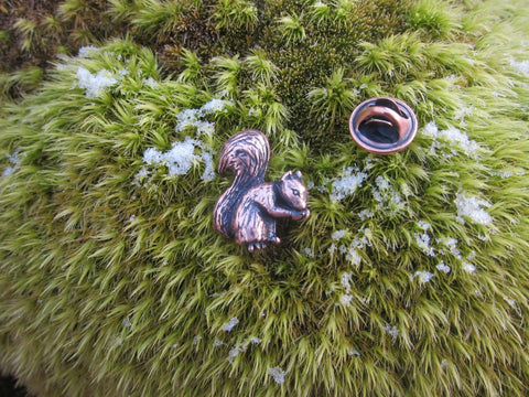 Squirrel Copper Lapel Pin