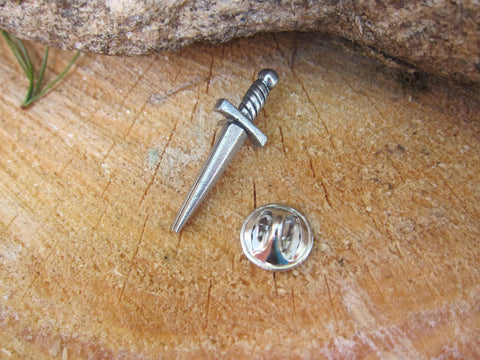 Dagger Lapel Pin – lapelpinplanet