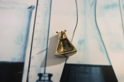 Flask Pin Flask Lapel Pin – lapelpinplanet