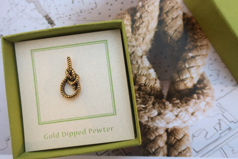 Bowline Knot Gold Lapel Pin