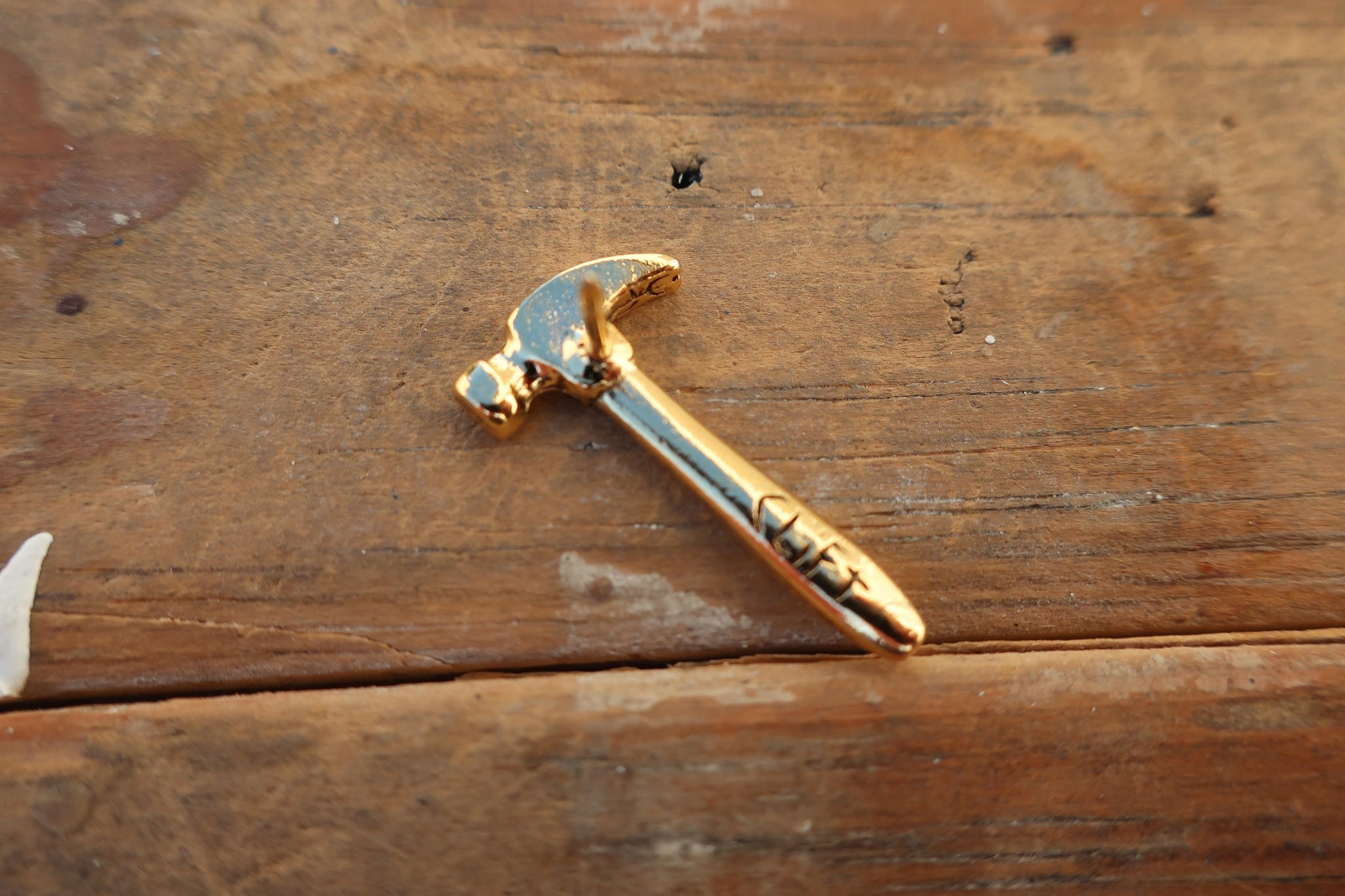 Hammer Gold Lapel Pin