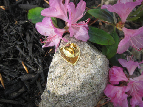 Heart Gold Lapel Pin