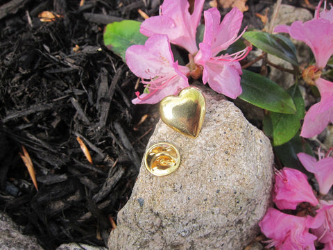 Heart Gold Lapel Pin