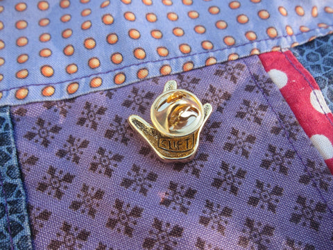 'I Love You' Gold Lapel Pin