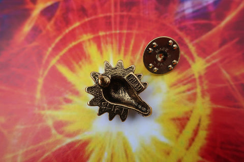 Lightbulb Gold Lapel Pin