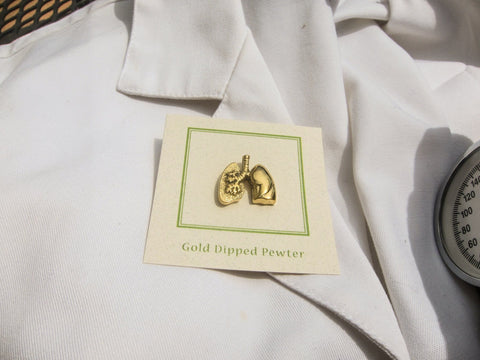 Lungs Gold Lapel Pin
