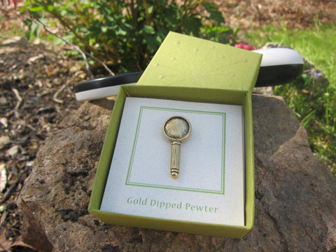 Magnifying Glass Gold Lapel Pin