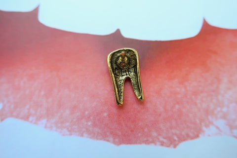 Big Tooth Pin Tooth Gold Lapel Pin – lapelpinplanet