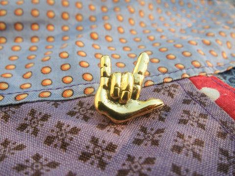 'I Love You' Gold Lapel Pin